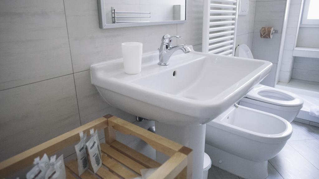 Apartamento Italianway-Corso Sempione 96 Milán Exterior foto